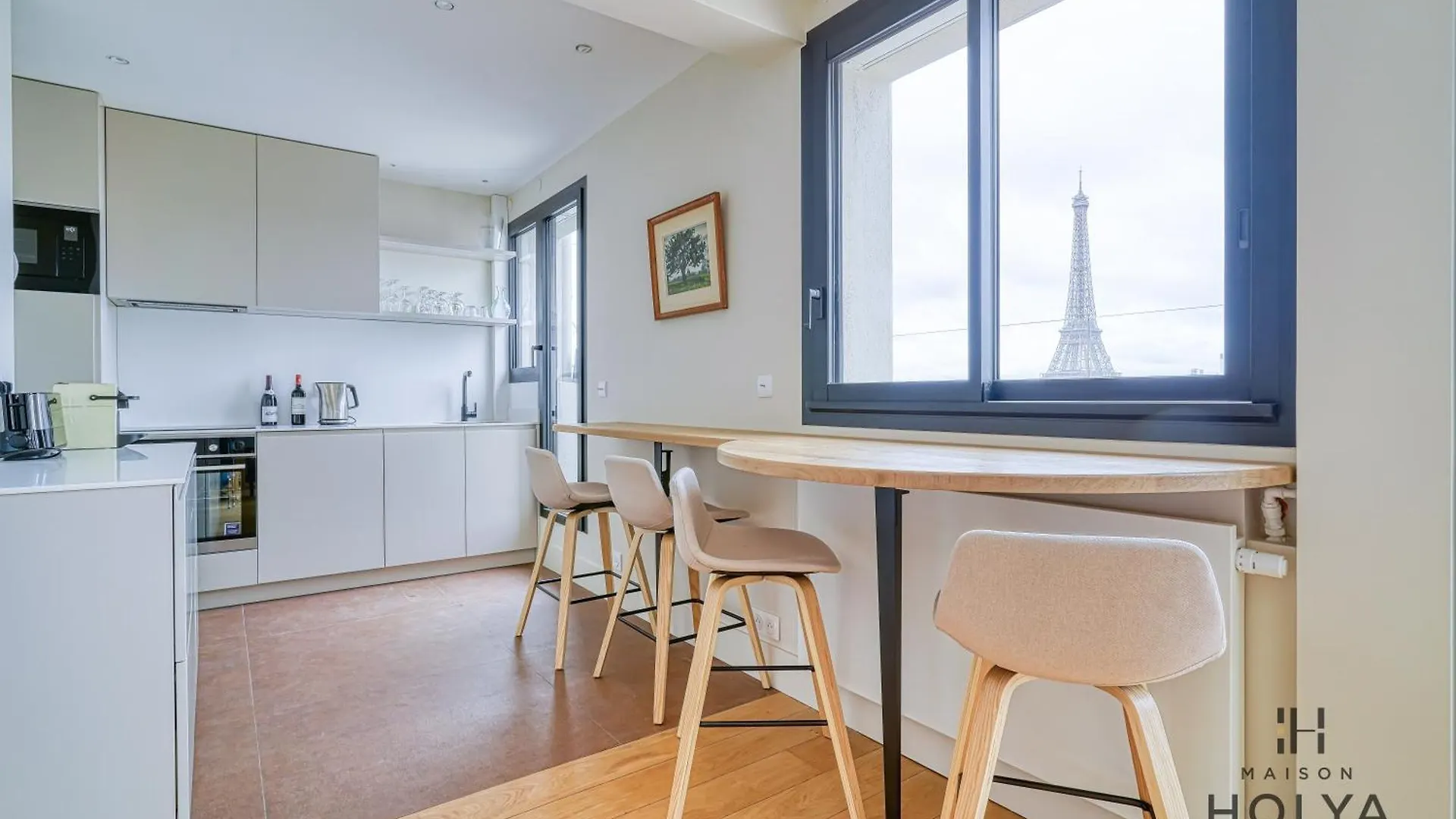 Le Touristique - Vue Tour Eiffel - 267B Apartment Paris 0*,  France